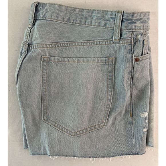 Old Navy Shorts Womens Sz 14 OG Straight High Rise Light Blue Denim Cut-Offs - Picture 5 of 6